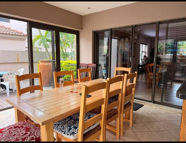 3 BEDROOM TOWNHOUSE FOR SALE IN SAFARI GARDENS